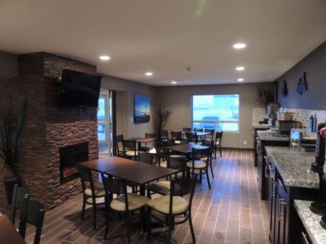 Western Star Inn & Suites Stoughton Extérieur photo