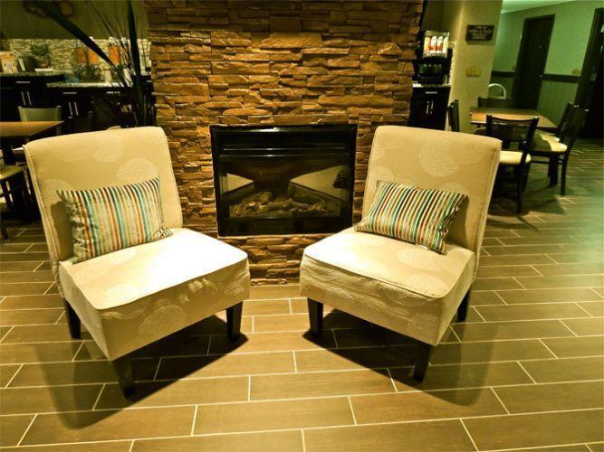 Western Star Inn & Suites Stoughton Extérieur photo